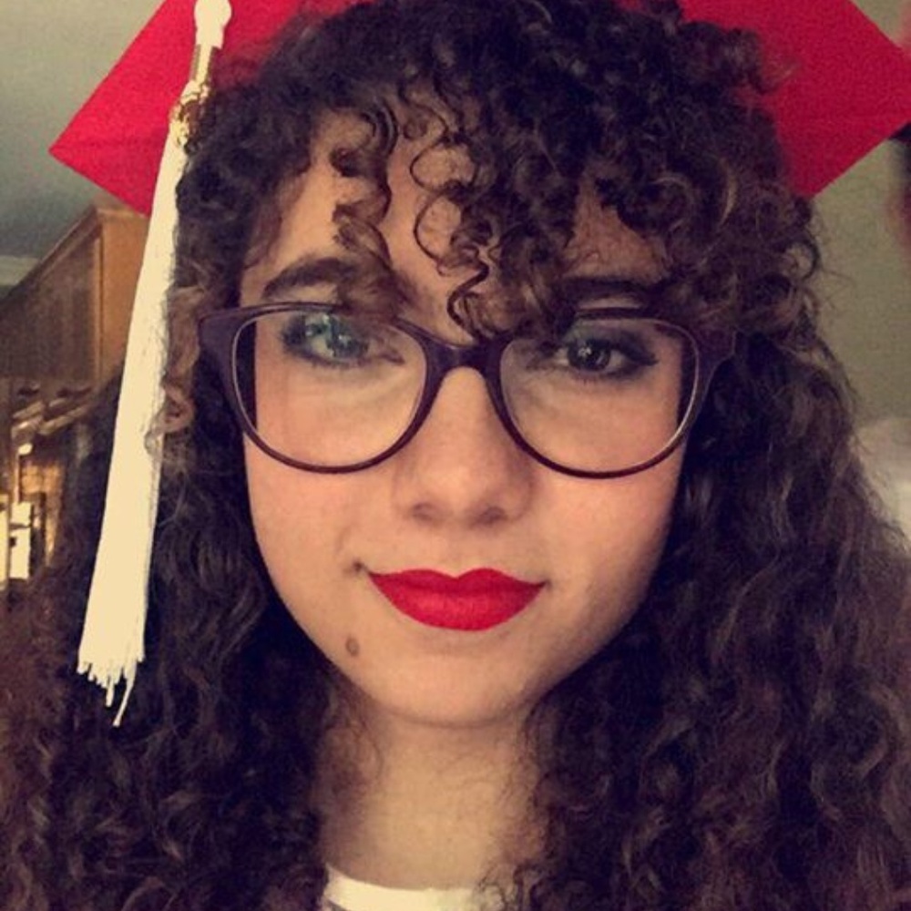 Meet your Posher, Daniela